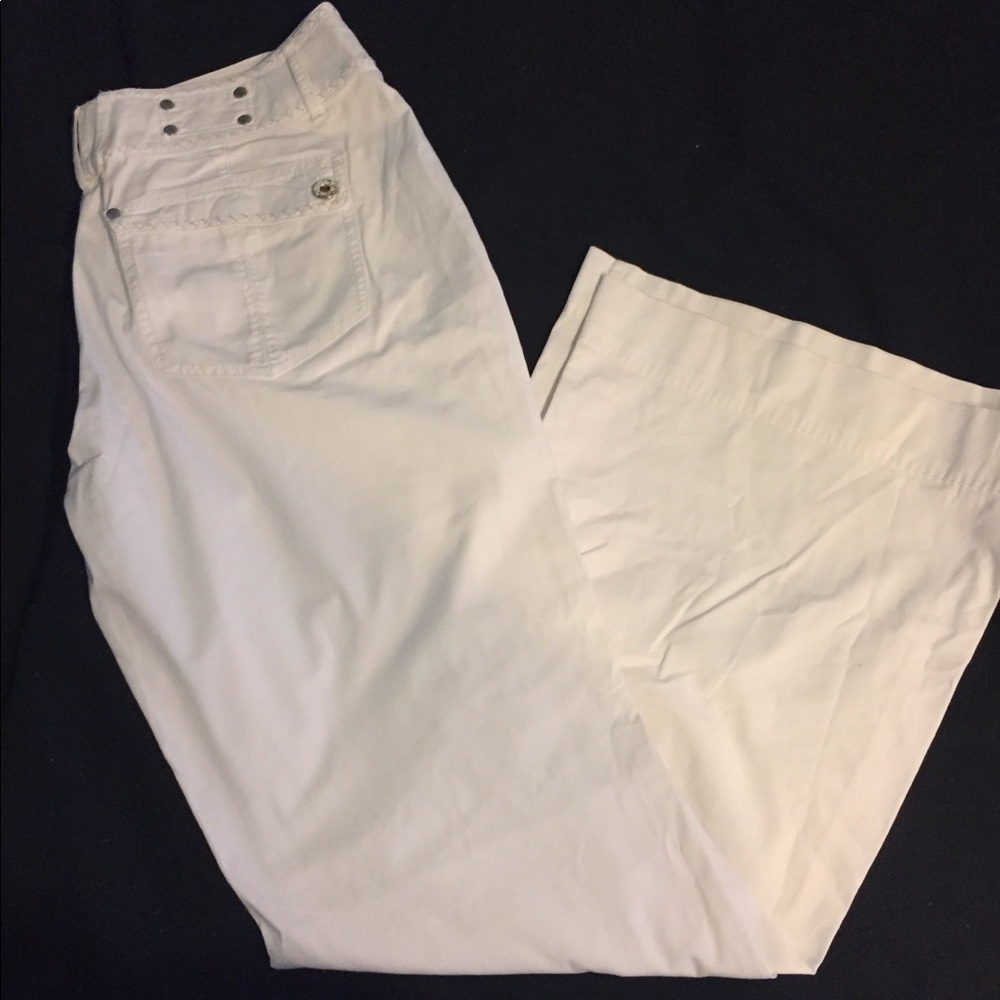 White House Black Market white pants